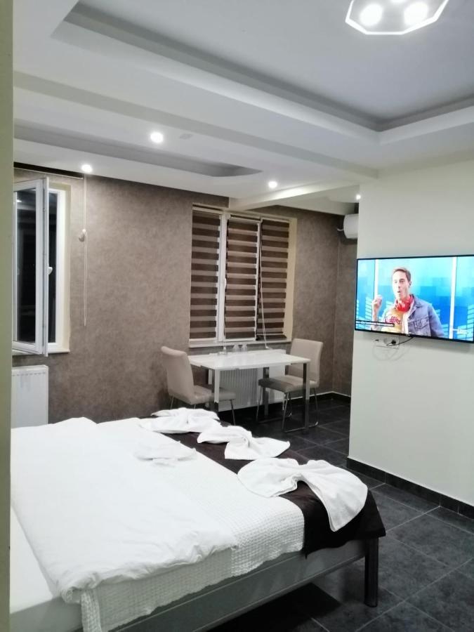 Kilic Motel Istanboel Buitenkant foto